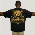 T-shirt "Never Give Up" – Edizione Oro